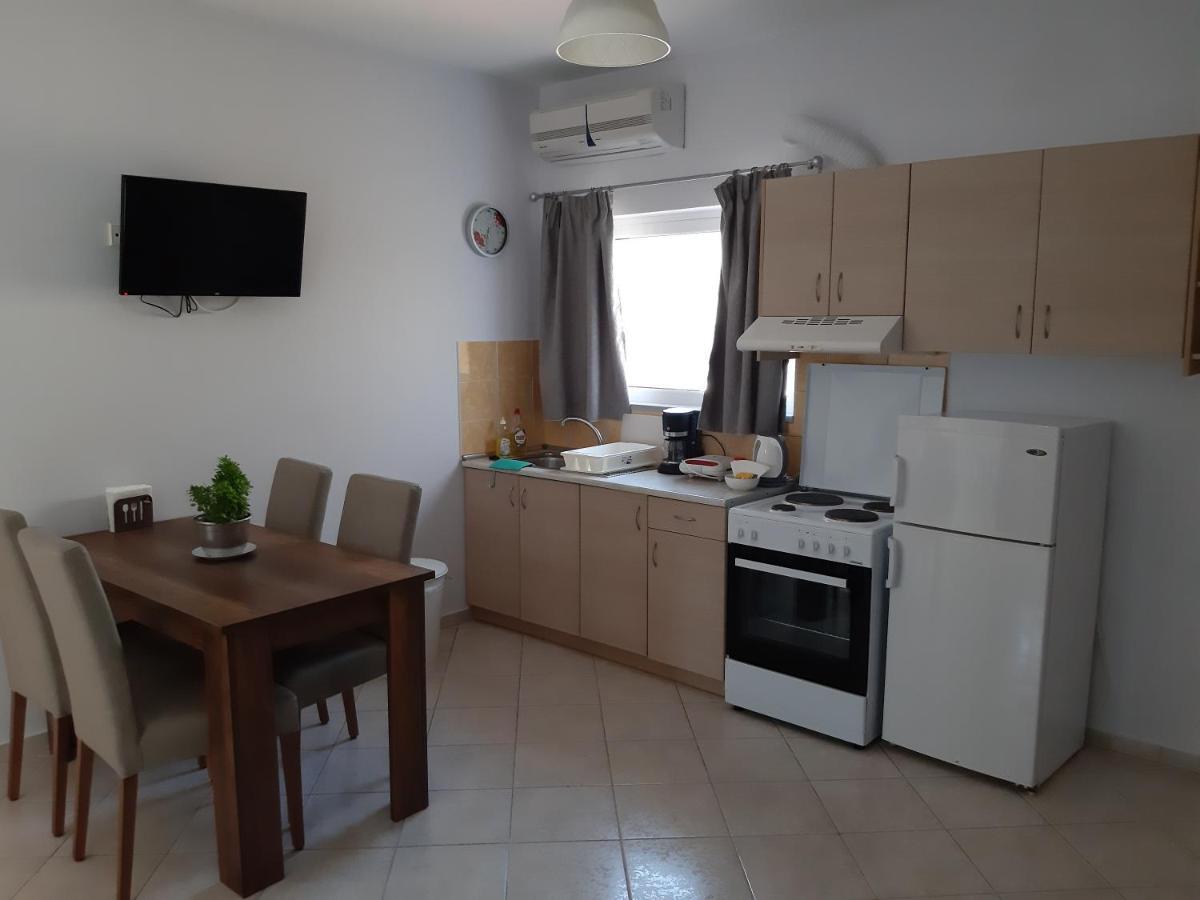 Olive Tree Apartments بارغا المظهر الخارجي الصورة